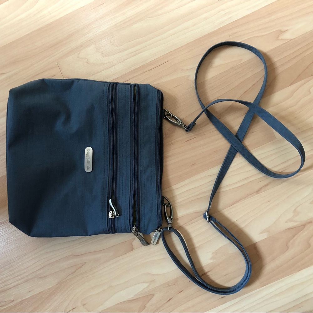 baggalini blue crossbody bag